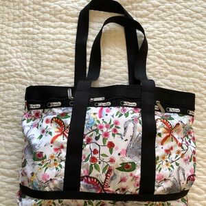 Lesportsac - Large Tote